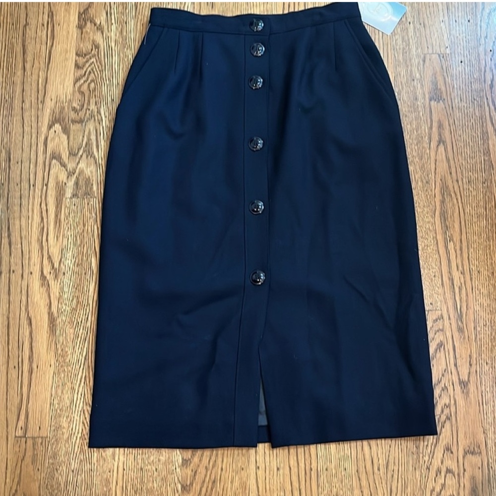 Dior Navy Blue Skirt Set - Picture 3 of 9